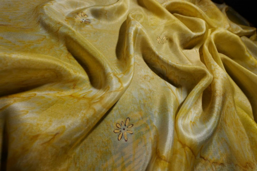 Zlaté kvítí - hedvábný šátek