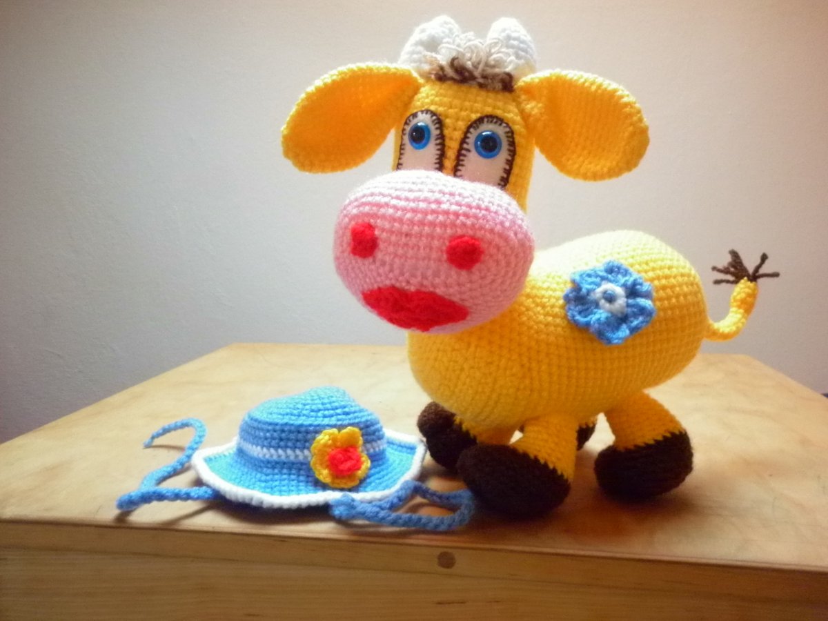 Kravička Květuška - hračky na zakázku