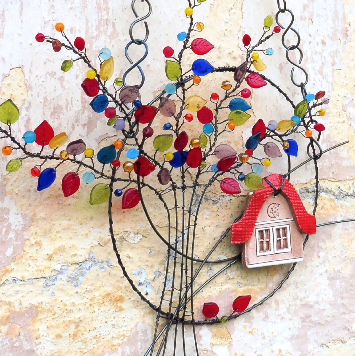 Pro tvou ochranu - anděl červený s růženínem