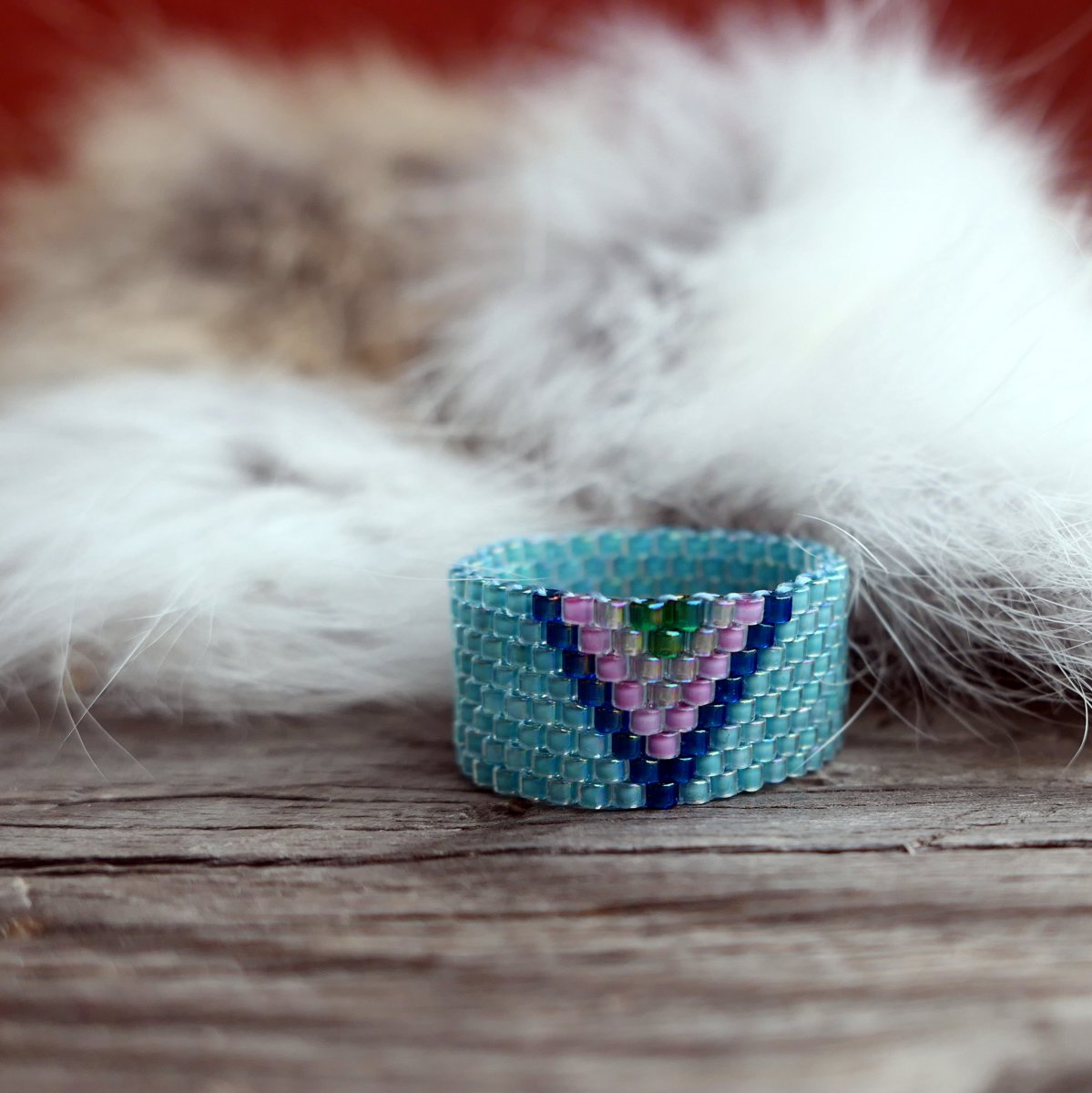 Ziggi - prsten z korálků (širší)