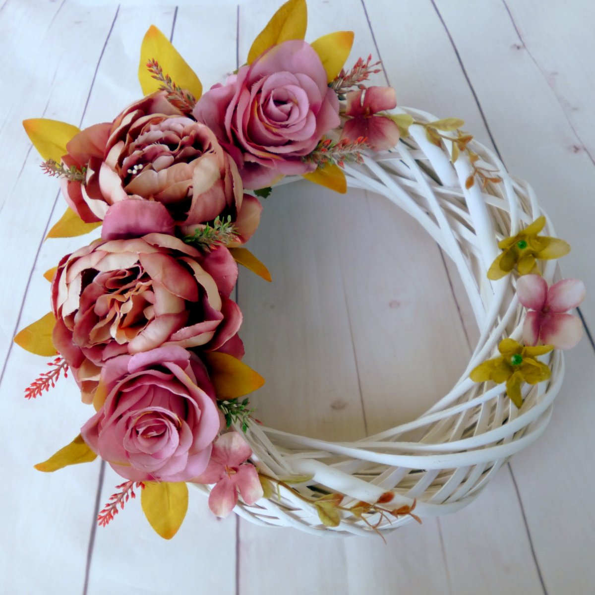 Moulin Rouge_věnec na dveře