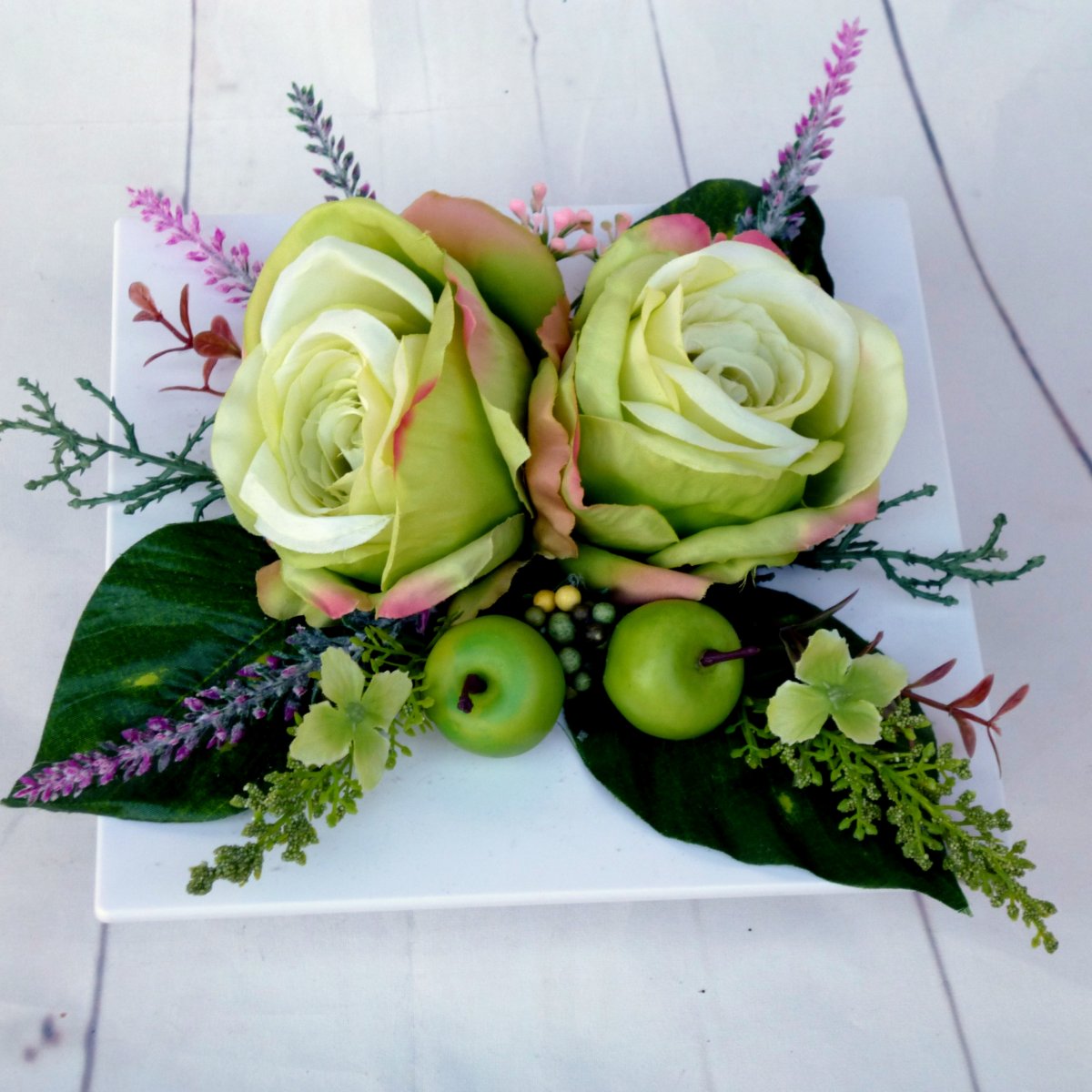 Letní jablíčka_dekorace na stůl do sady