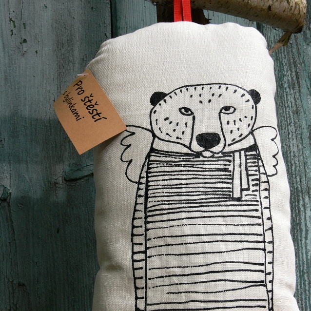 Bylinkový polštářek s medvědem