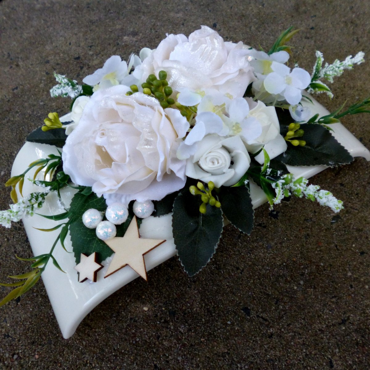 Krémové růže vánoční