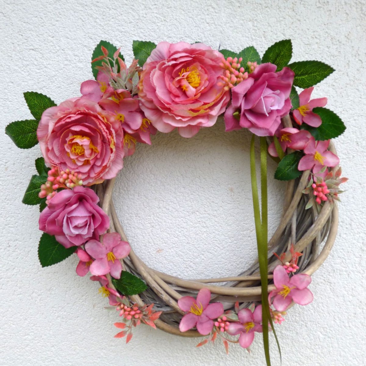 Jarní věnec korálový