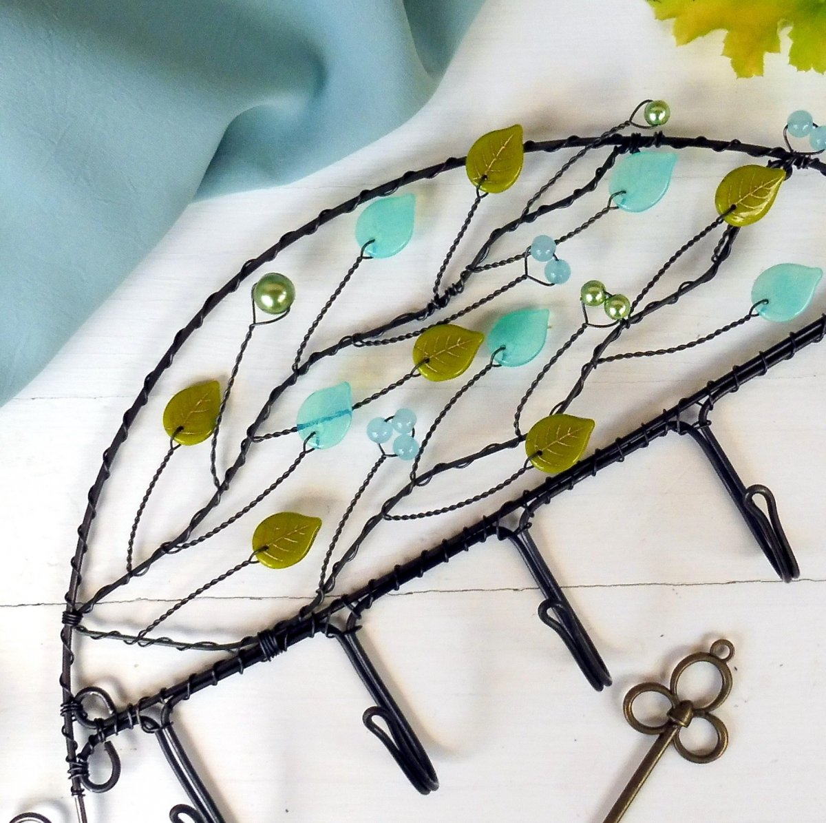 Barevný domov - věšák