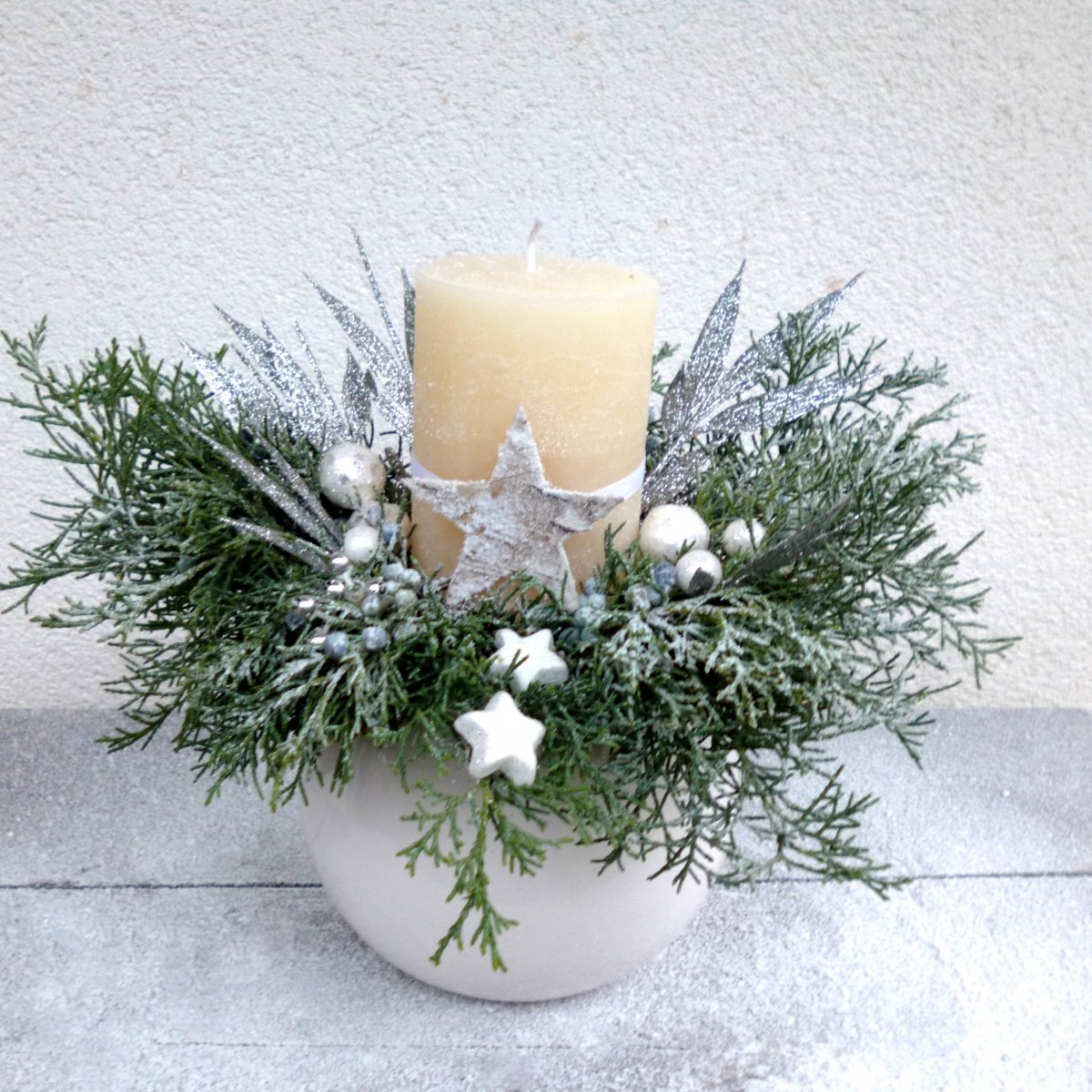 Přírodní svícen zasněžený