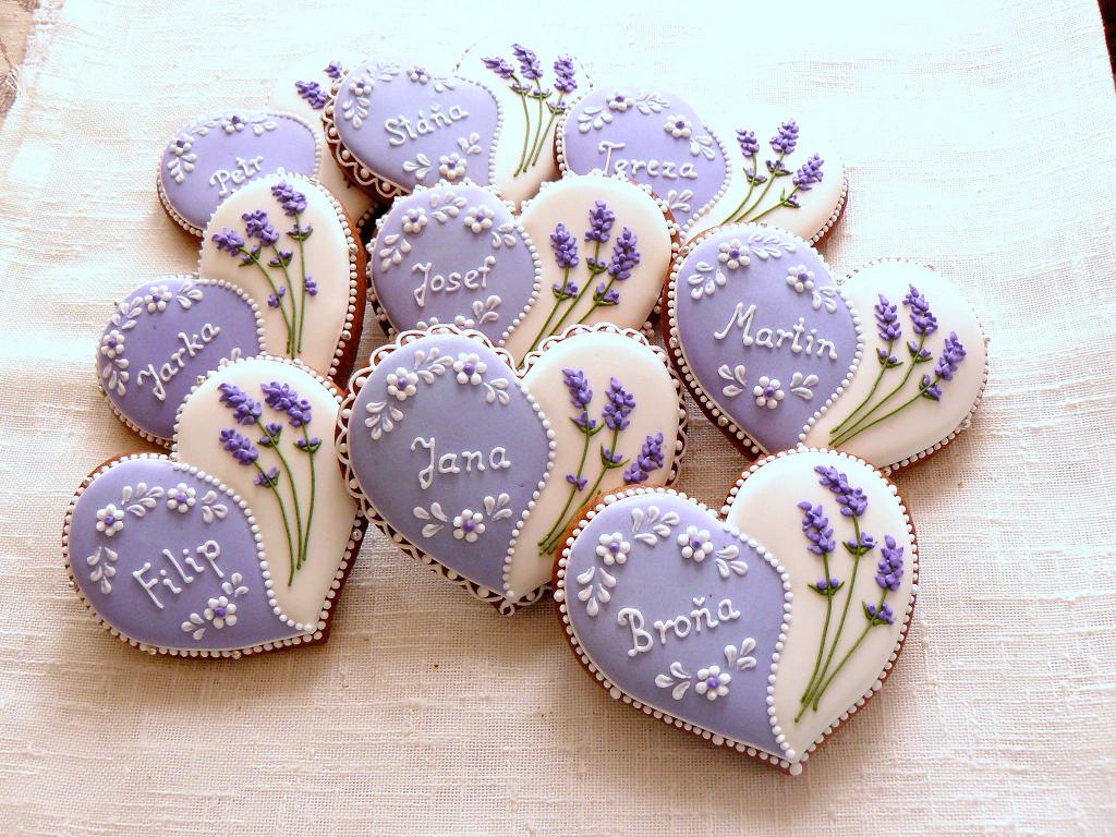 Svatební jmenovky s levandulí