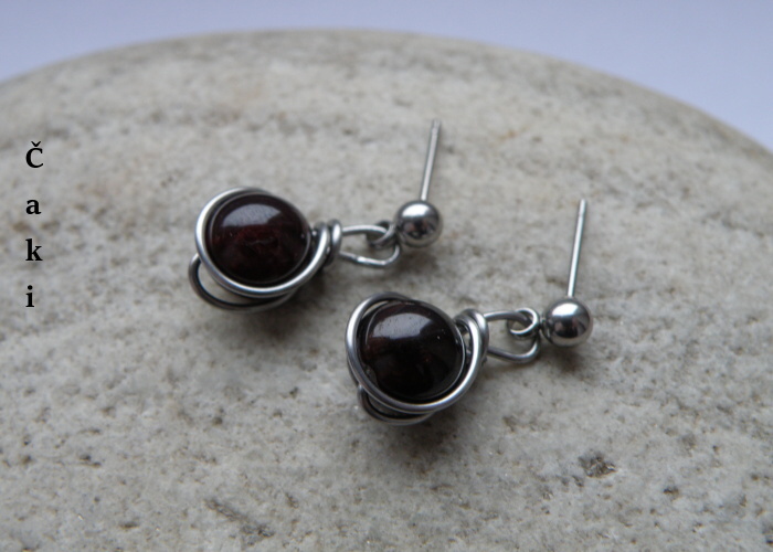 Granát - naušnice napichovátka