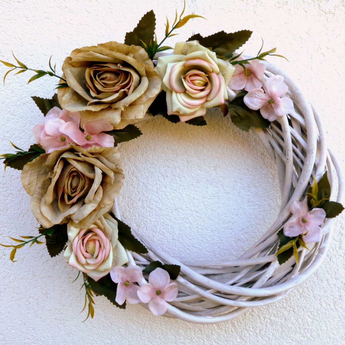 Jarní pastelový věnec