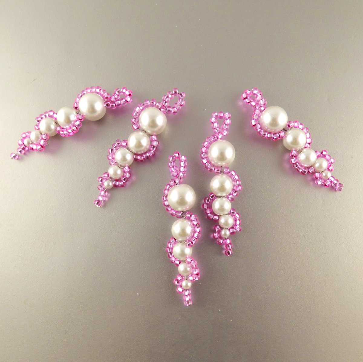 Korálkové ozdobičky - rampouchy