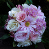 Svatební kytice z růží a gerber _SKLADEM