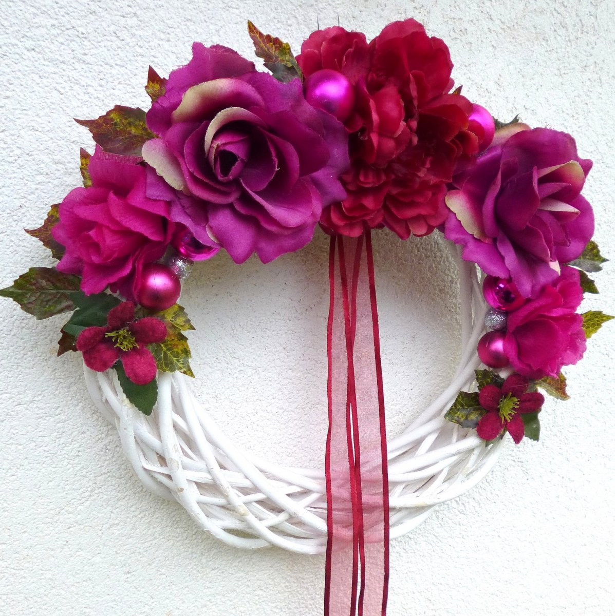 Vánoce s Romy Schneider_věnec na dveře