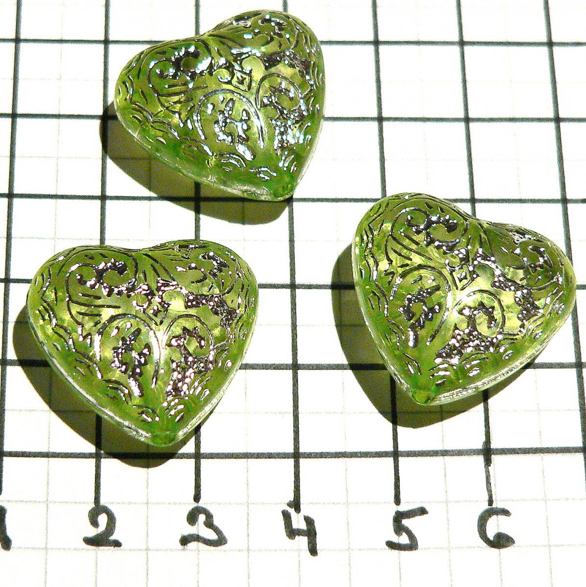 v 10 - korálek - cena za 3 ks