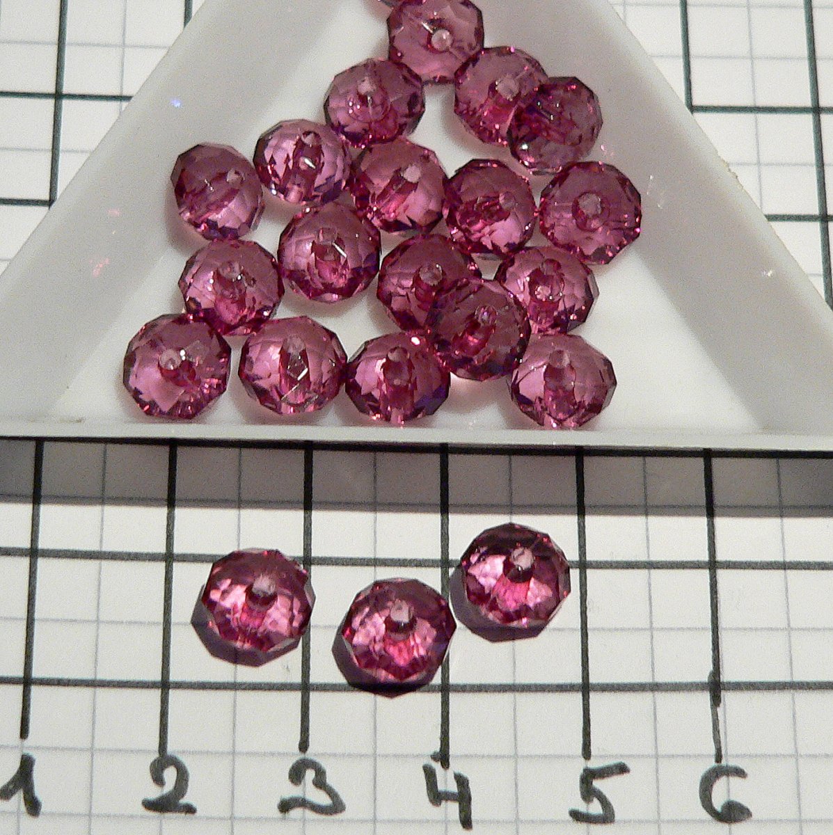 v 30 - cena za 84 ks