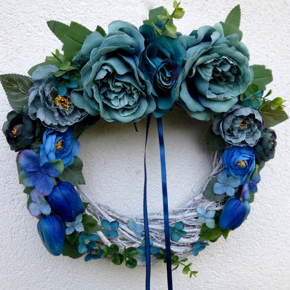 Všechny barvy nebe_ věnec v modrých odstínech