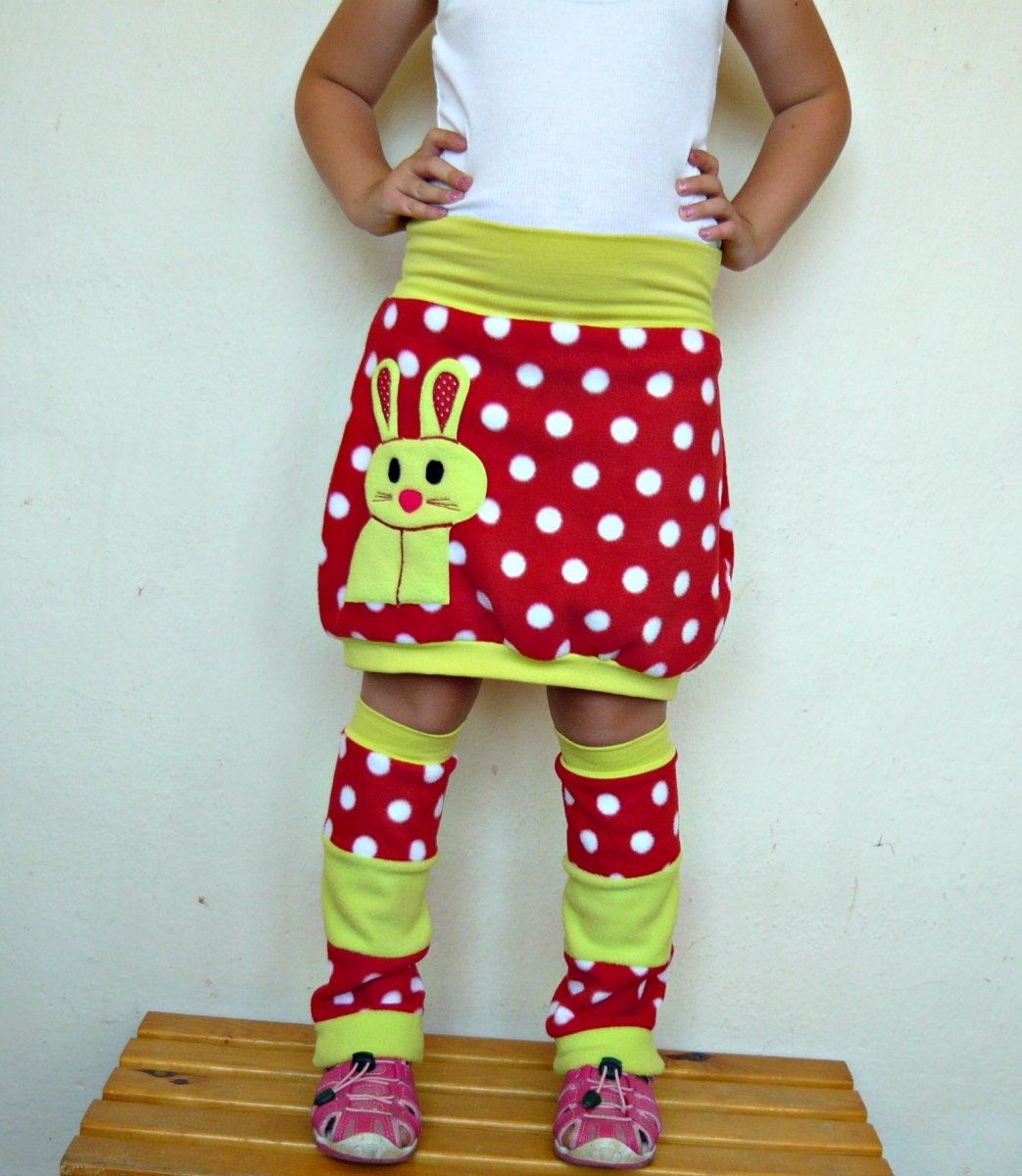 FLEECOVÁ sukýnka BEZ NÁVLEKŮ se zajíčkem vel. 110