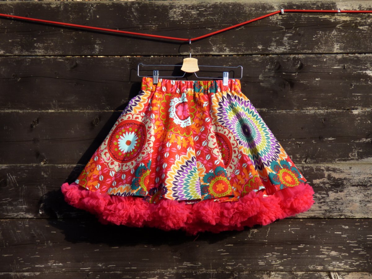 FuFu sukně mandala červená s pink spodničkou