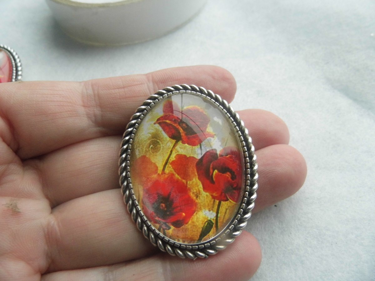 Brož - vlčí máky I.