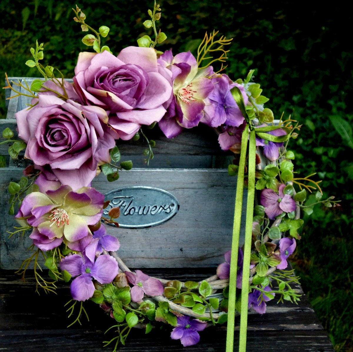 Starorůžový věneček na dveře