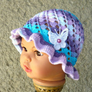 Háčkovaný klobouček fialovo-tyrkysový :-)