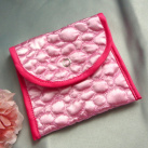 Růžová kapsička.