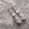 Vinuté perly s růžičkou - náramek