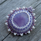 Slzička v barvě lila - náhrdelník