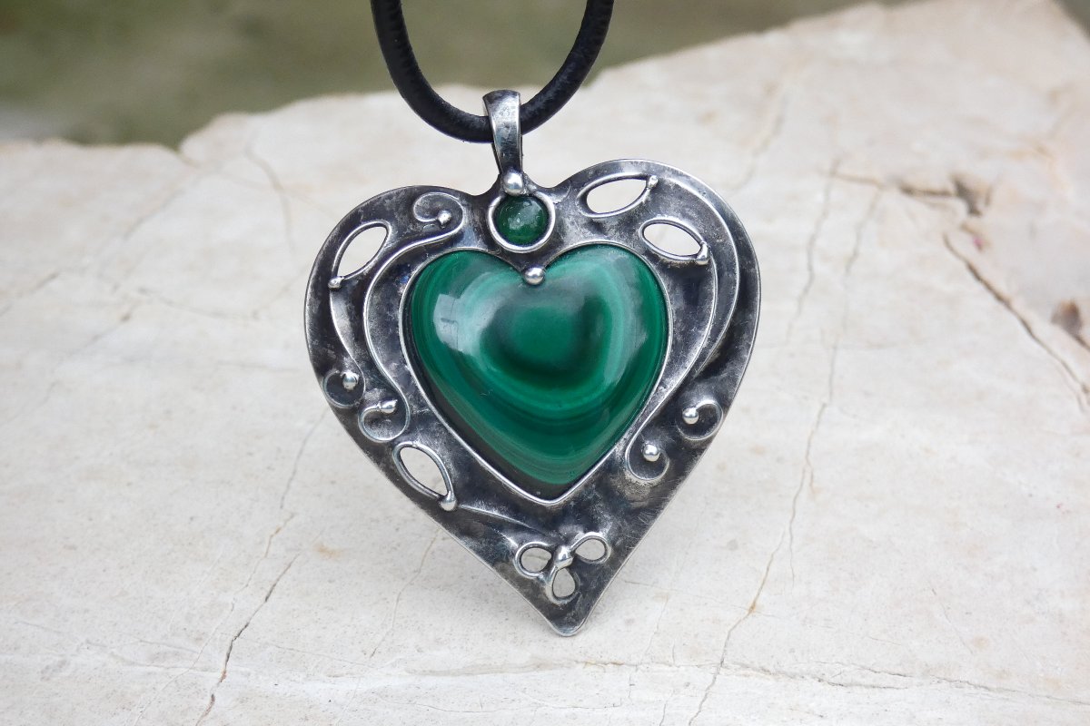 Malachitové srdce s avanturínem
