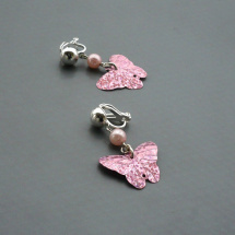 Růžové motýlkové náušnice - klipsy