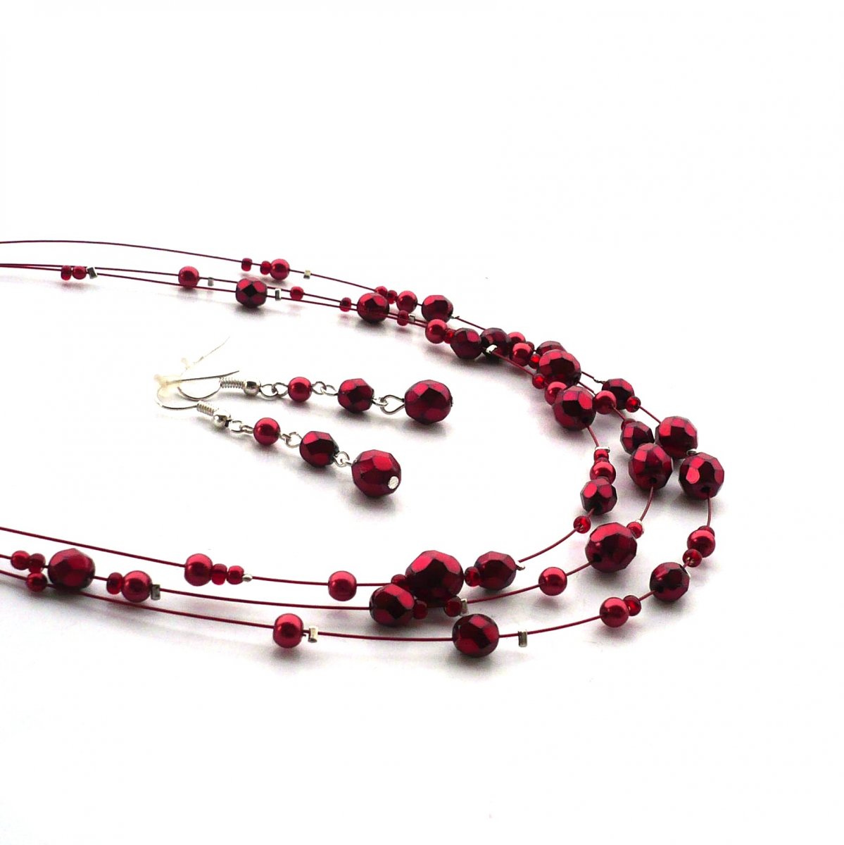 Vínový třířadý náhrdelník s náušnicemi 