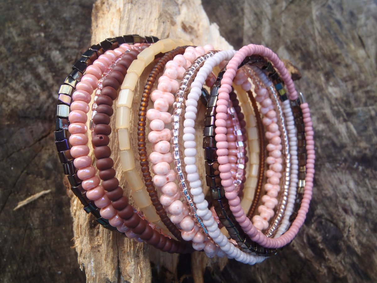 elegantní starorůžová