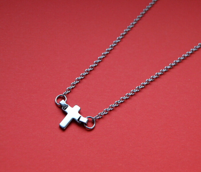 Náhrdelník - nerezový křížek