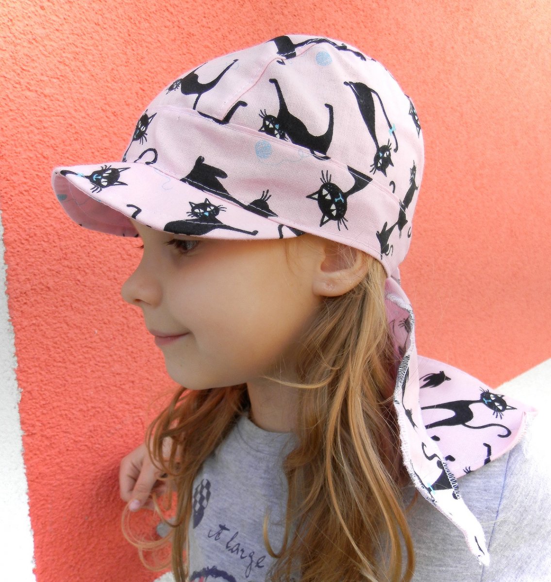 letní dětská pirátka s kšiltem růžová s kočičkami