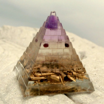 Pyramida *Ametystová brána*, Py3