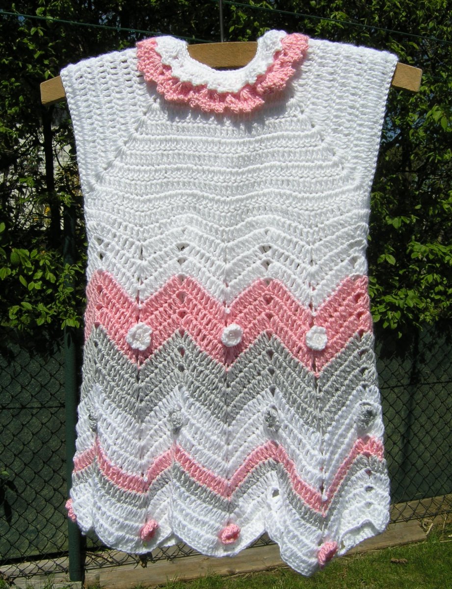 HÁČKOVANÉ ŠATIČKY pro princeznu