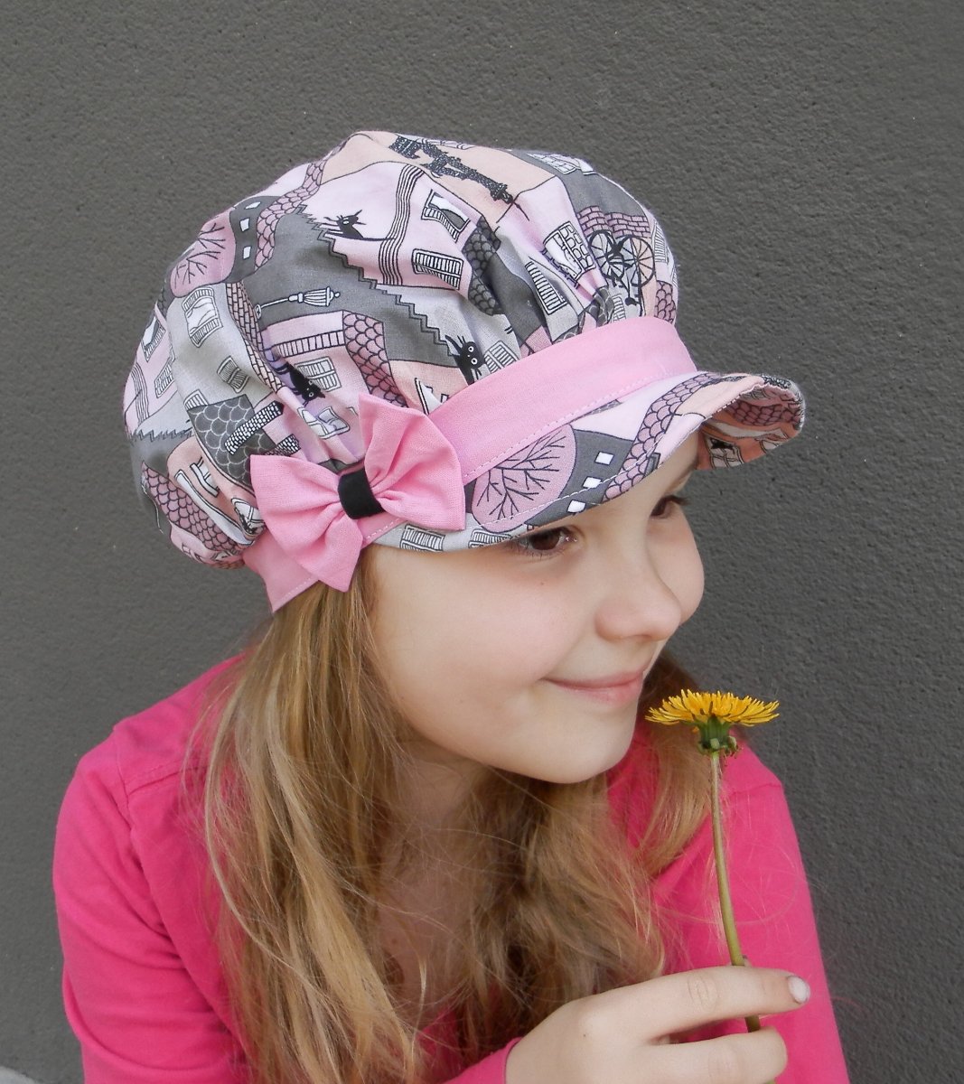 čepice letní bekovka,kšiltovka kočky a Paris s mašlí růžovou