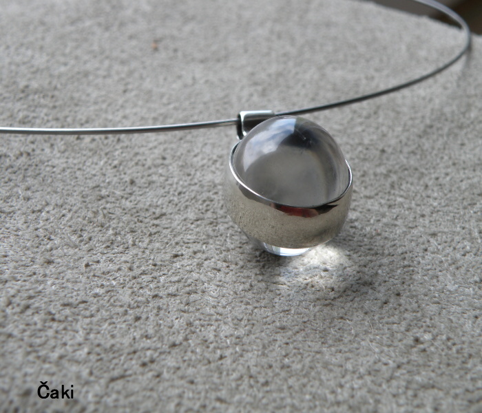 Přívěšek -Kousek křišťálu