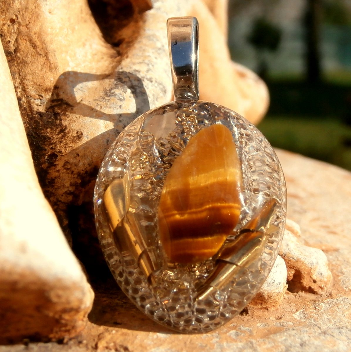 Orgonit, *Oříšek*