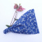 Látková čelenka, šátek - propletené květinky na inkoustově modré