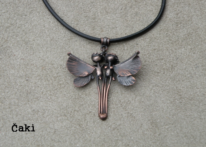 Přívěšek -ve víru vášně