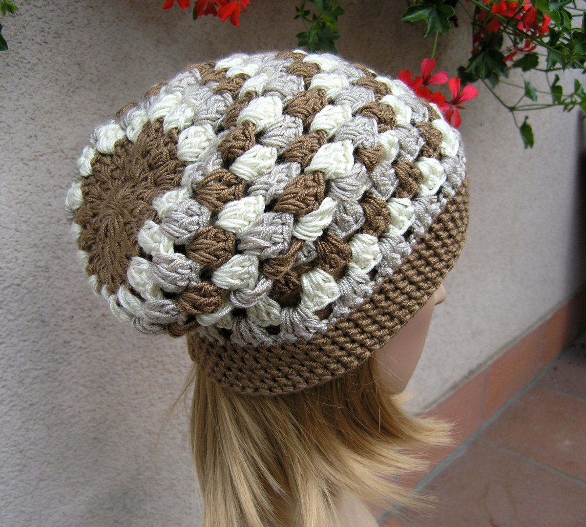 HÁČKOVANÁ ČEPICE-HUČKA - podzim