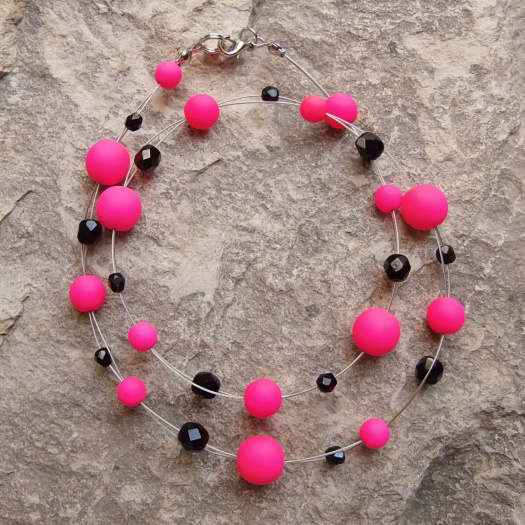 Růžový neonový náhrdelník