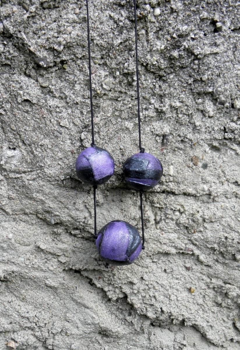 Náhrdelník z kůže + naušnice 