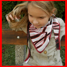 dětský šátek do červena