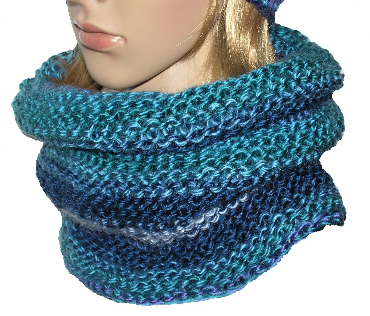 PLETENÝ NÁKRČNÍK/TUNEL