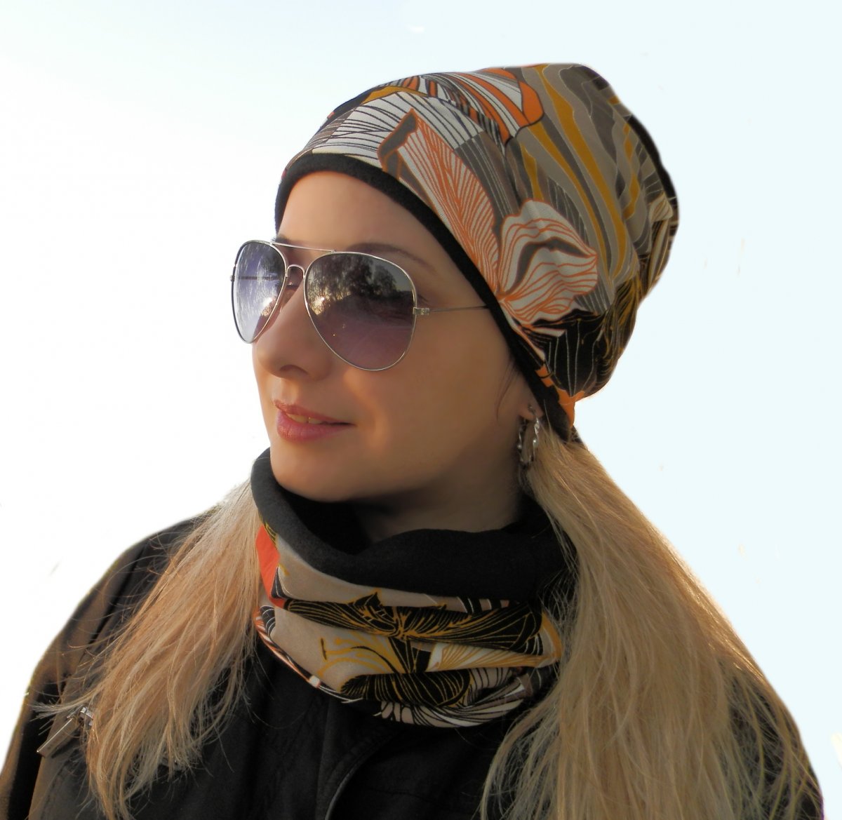 čepice zimní  a nákrčník květy s fleesem