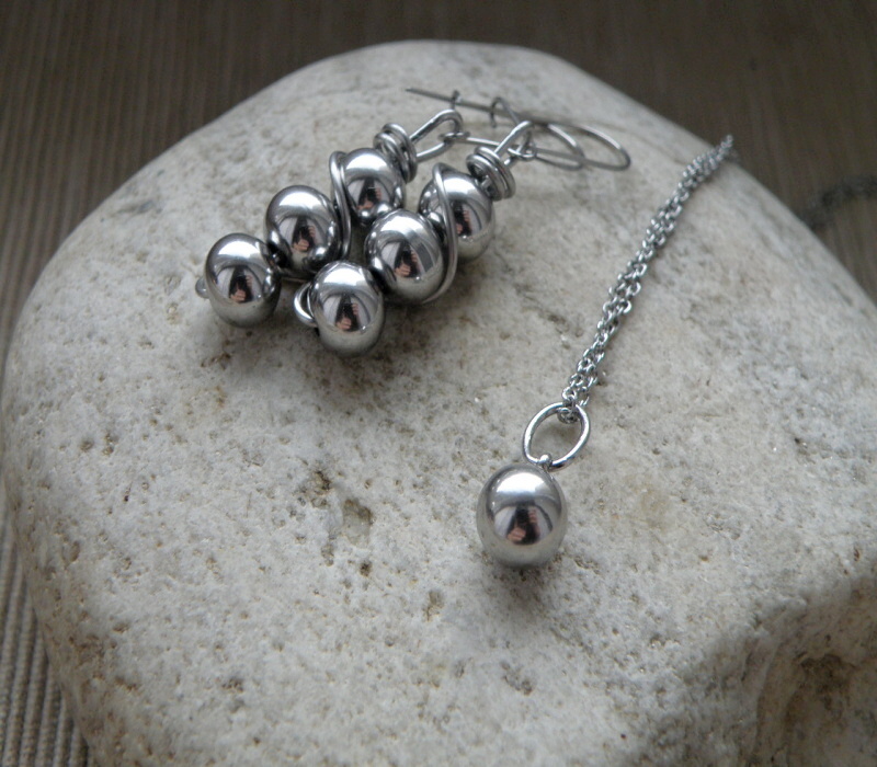 Souprava-nerezová, kuličková