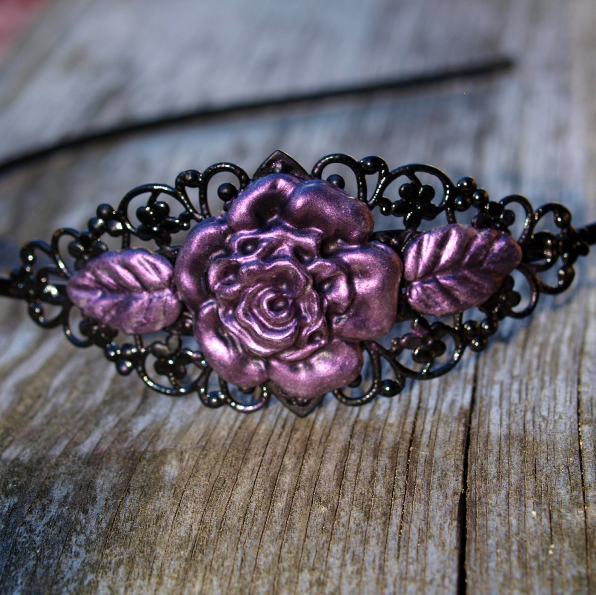 Čelenka fialová růže