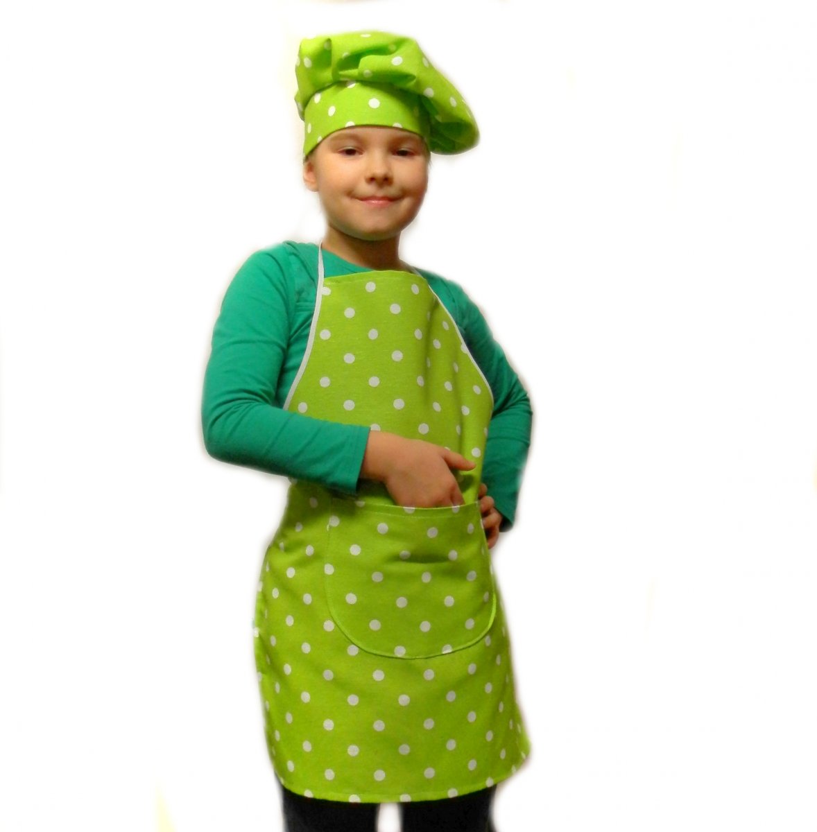 zástěrka zelená s puntíky  4-7let